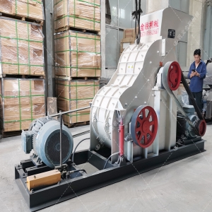 800x800中型雙級粉碎機設備發貨圖片