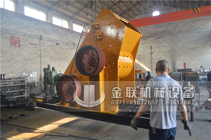 哪個(gè)廠家煤炭粉碎機(jī)優(yōu)勢(shì)多，有哪些型號(hào)推薦？
